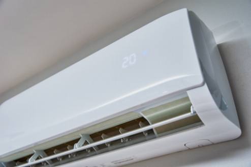 DIY Air Conditioning Maintenance: Easy Maintenance Tasks for Homeowners