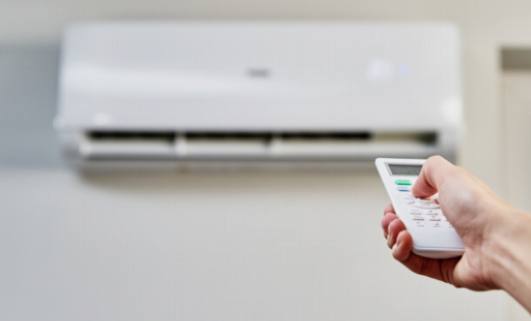 Maximizing Comfort and Efficiency with a Smart Thermostat