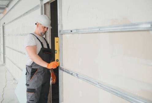 DIY Garage Door Painting: Tips and Tricks for a Professional Finish