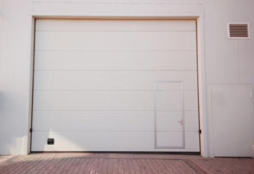 Maximizing Curb Appeal: How a New Garage Door Installation Can Transform Your Home
